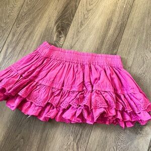 pink skirt